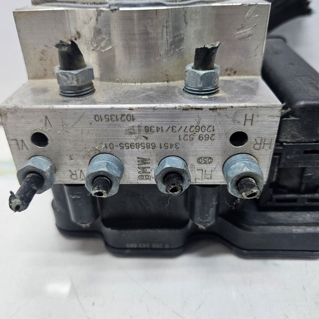2011-2016 BMW F10 528i ABS Control Module 6853400 DXC9 L6