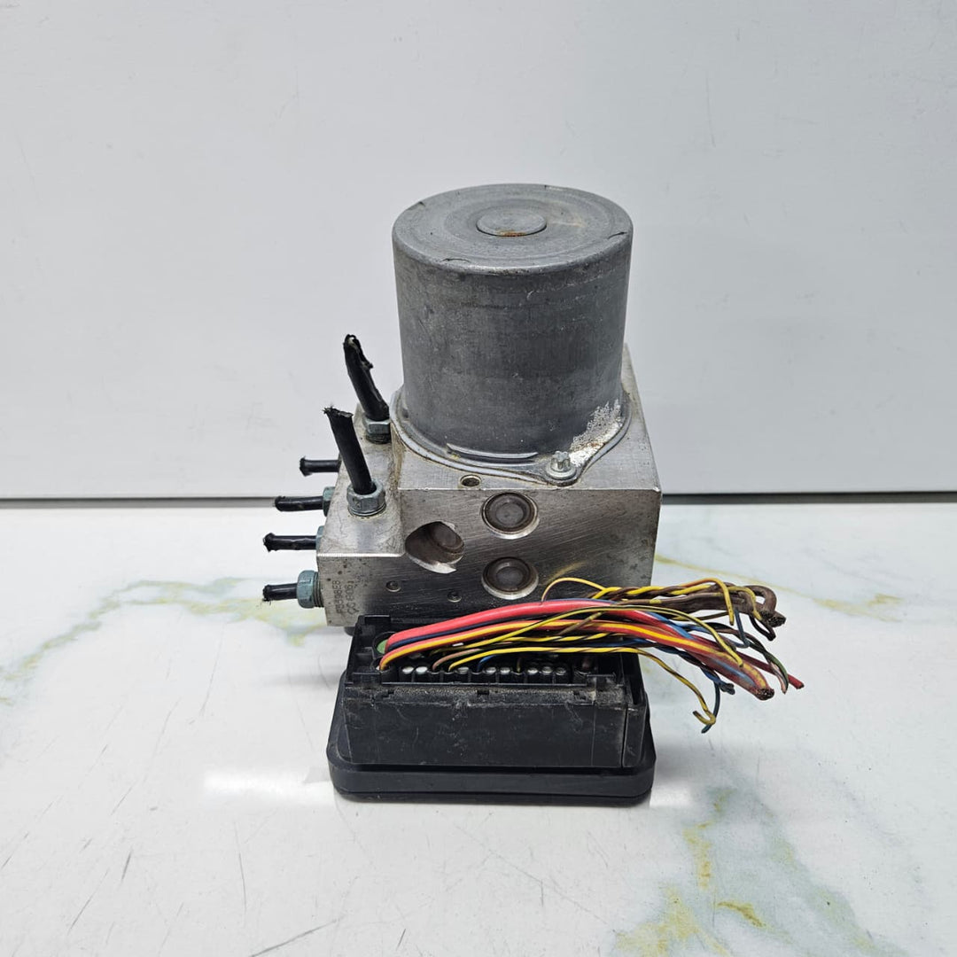 2016 BMW 5 6 Series F10 F12 528i Abs Pump 6876908 DXC9 L6