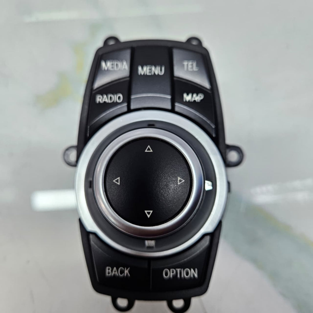 OEM BMW E81 E82 E87 E90 E91 E60 E84 E70 E71 I Drive Controller 9334612