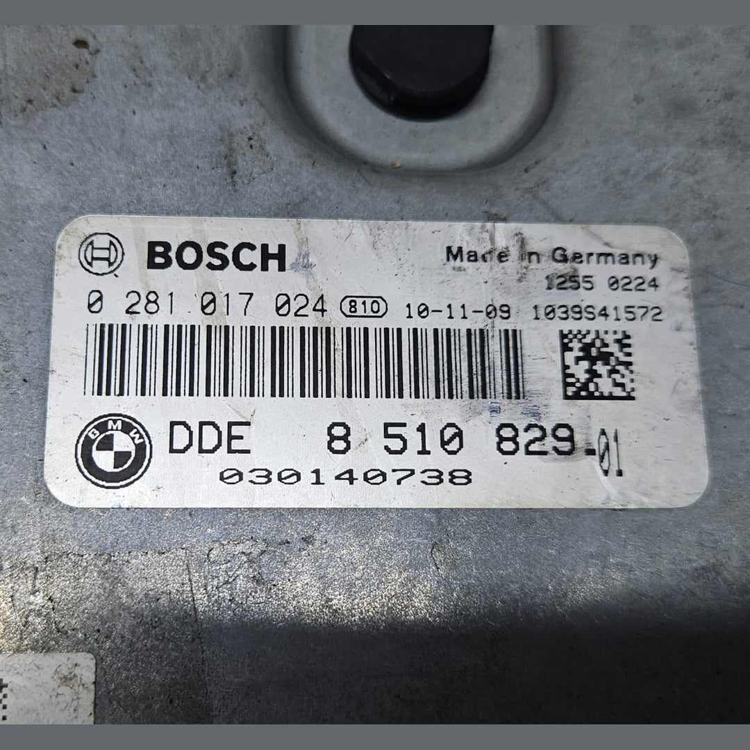 BMW E90 E91 N47N DDE Engine Control Unit ECU SET 8510829 OEM used