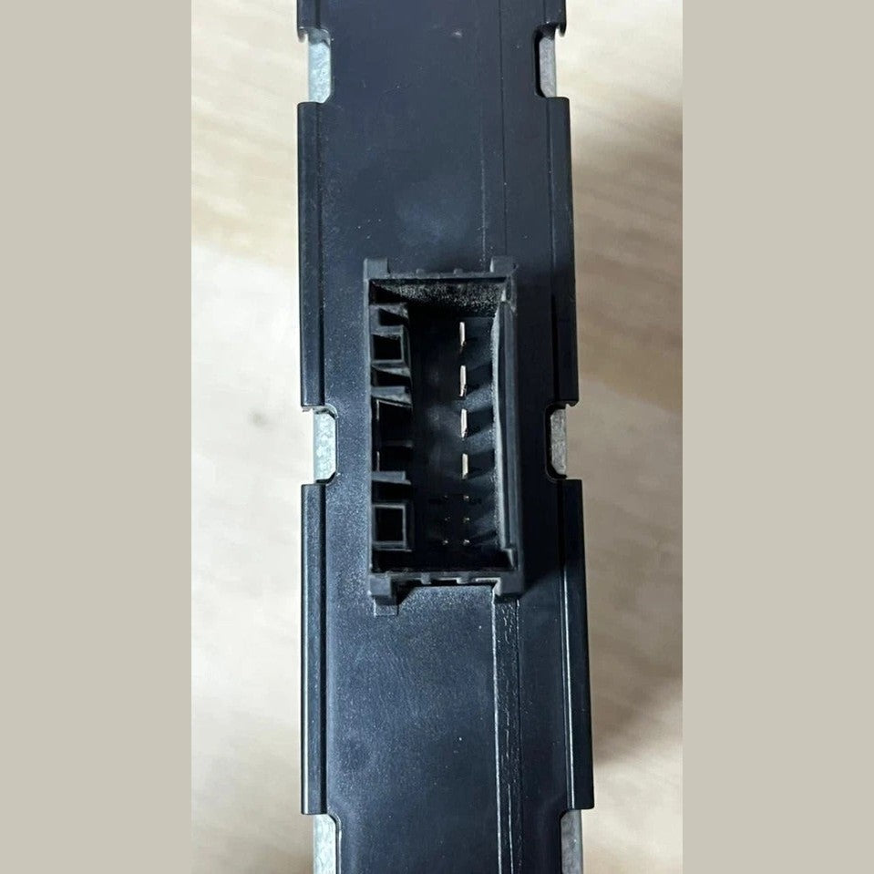 2012–2015 BMW F30 F10 F06 F12 F13 Voltage Converter Control Module (9251984) – OEM