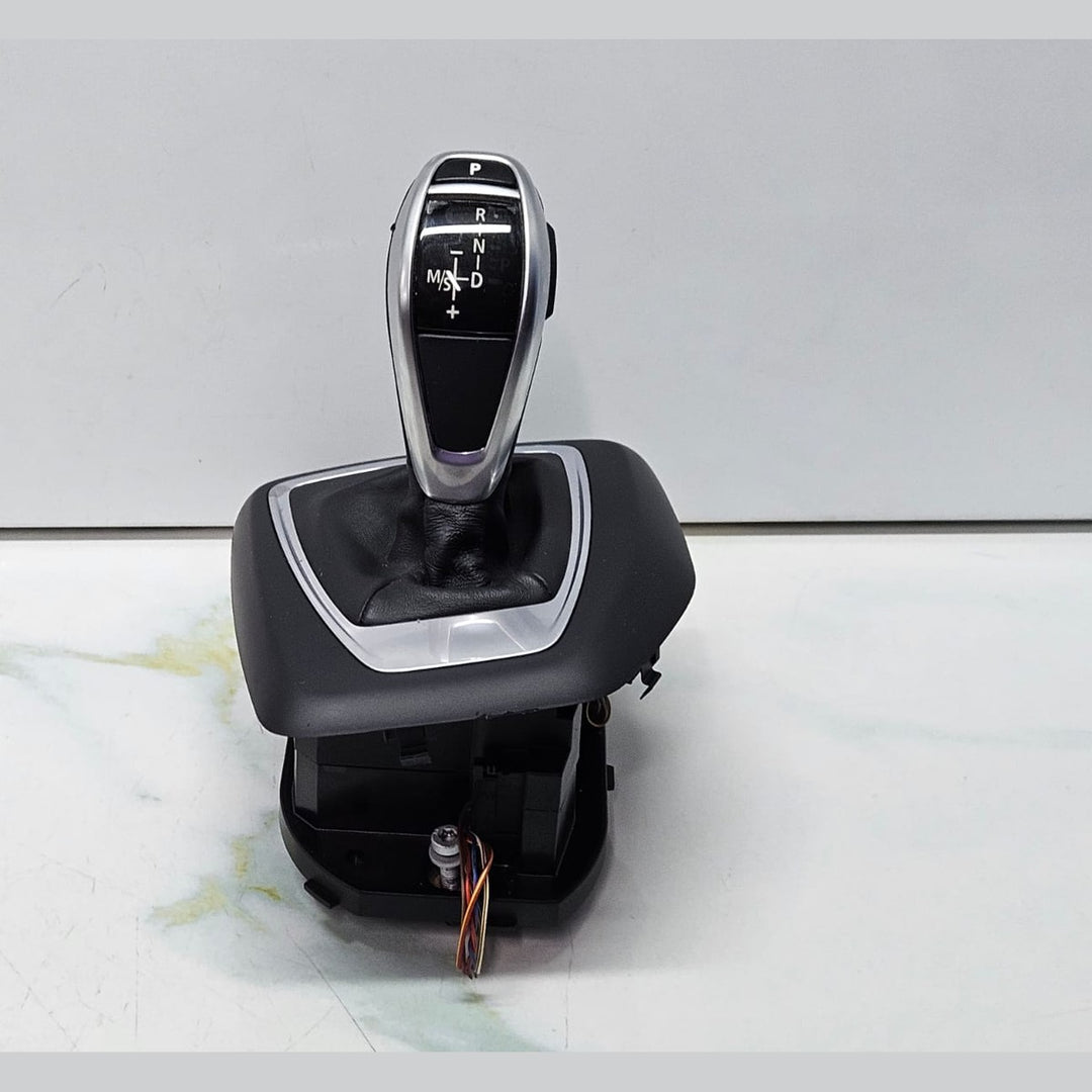 2012-2015 BMW X1 E84 Automatic Transmission Gear Shifter 9260295 OEM USED