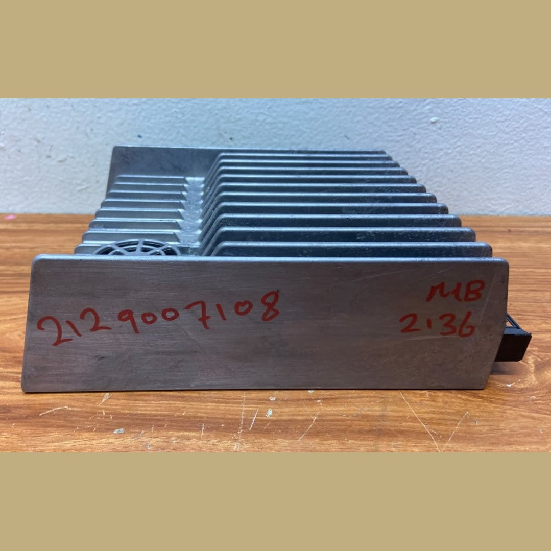 2010-2014 Mercedes-Benz W212 E-Class Sound Amplifier A212 9007108 OEM