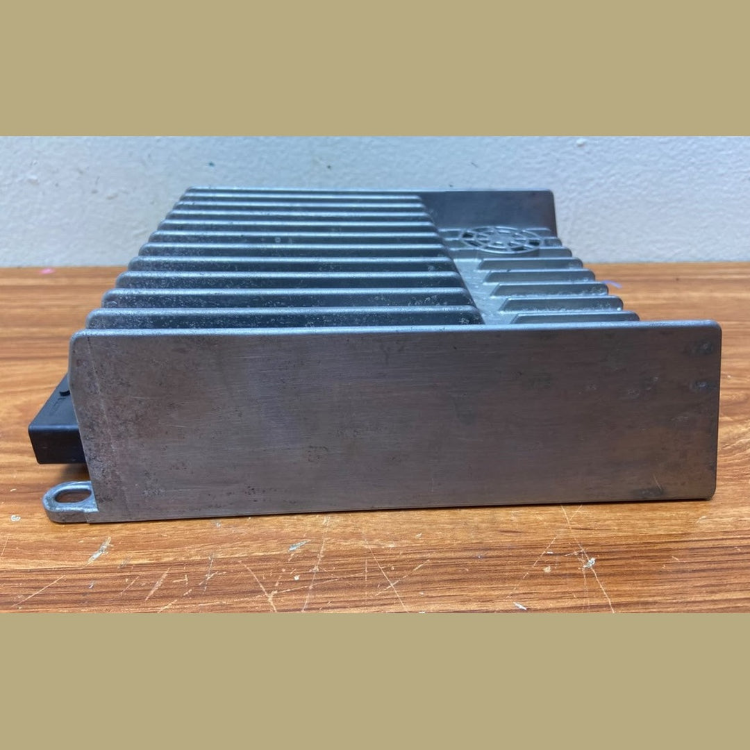2010-2014 Mercedes-Benz W212 E-Class Sound Amplifier A212 9007108 OEM