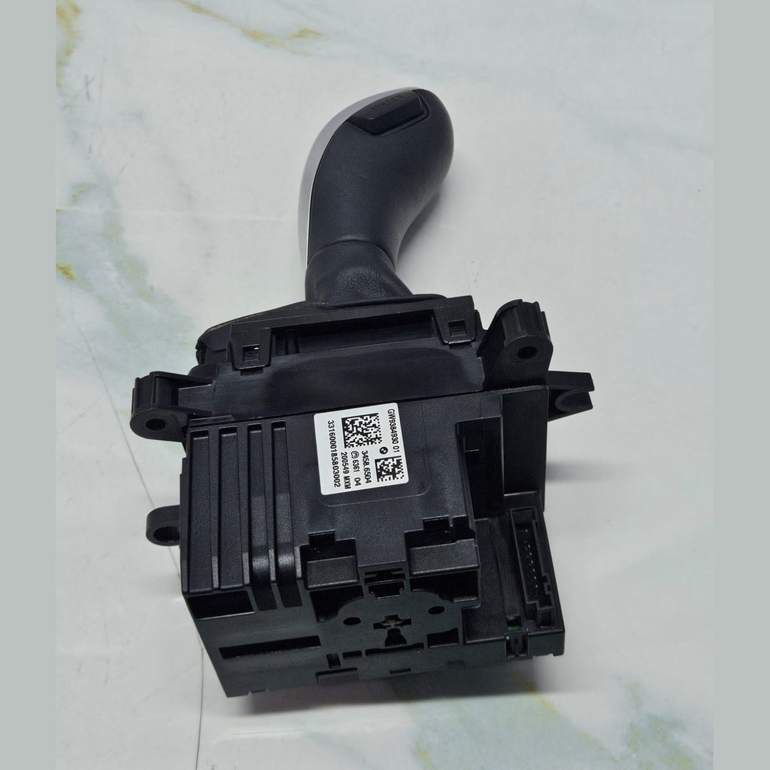 2014-2018 BMW X5 F15 Gear Shift Selector 9384930 RHD OEM USED