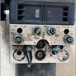 Bild in die Galerieansicht laden, 2007–2014 BMW X5 E70 ABS Anti-Lock Brake Pump Control Module (6798284) – OEM