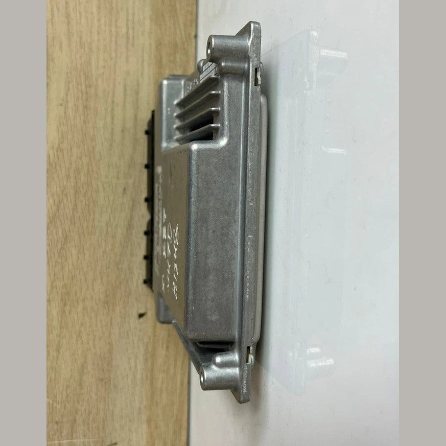 2010–2015 BMW X1 E84 E87 E90 E91 N47 2.0 Diesel Engine Control Unit DDE ECU (8506442) – OEM