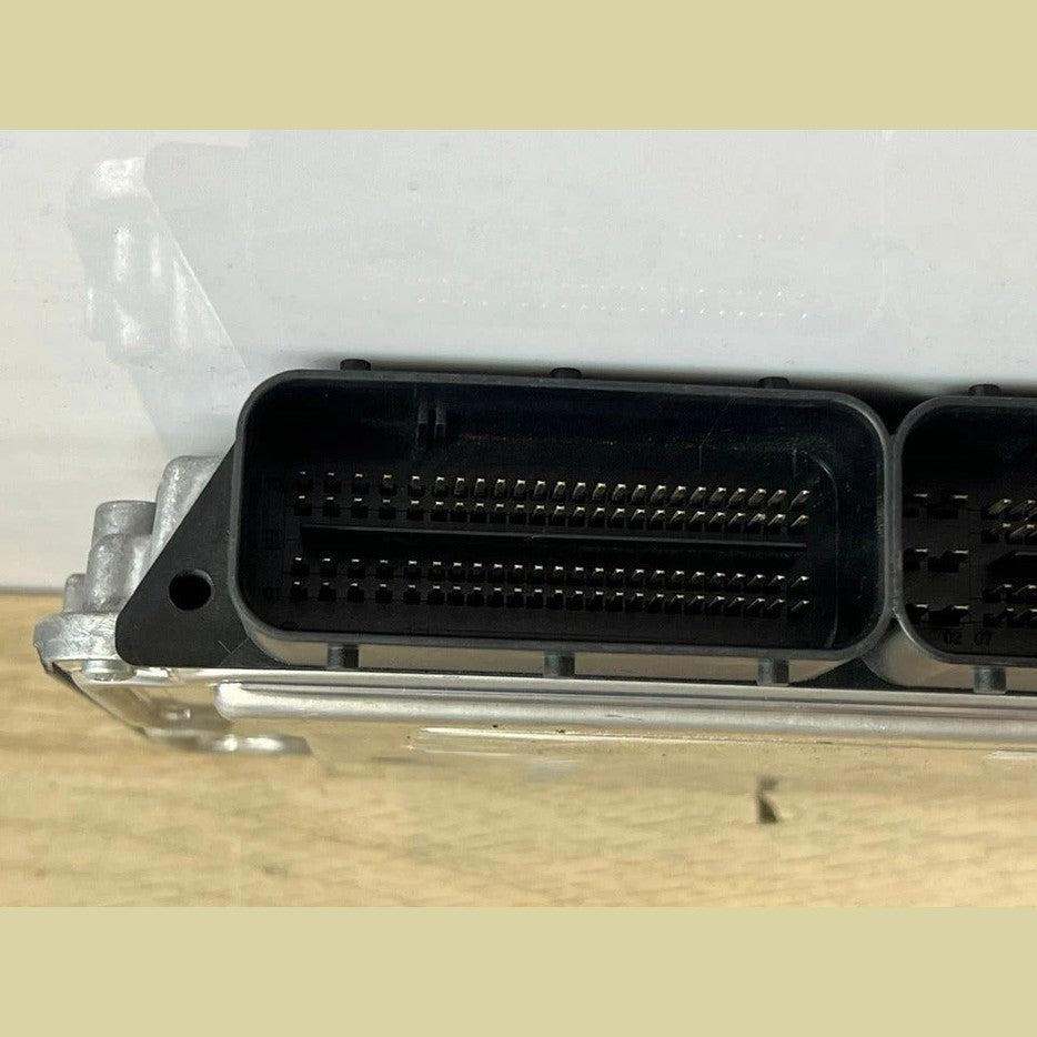 BMW F10 F11 F20 F21 F25 F30 N47 2.0 Diesel Engine Control Unit DDE ECU (8587952) – OEM