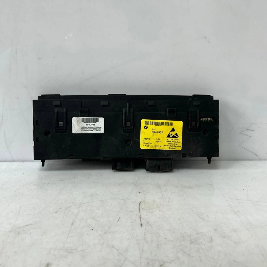2004 BMW 525i 530i E60 E61 Heated Seat DSC Switch Control Module (6944957) – OEM