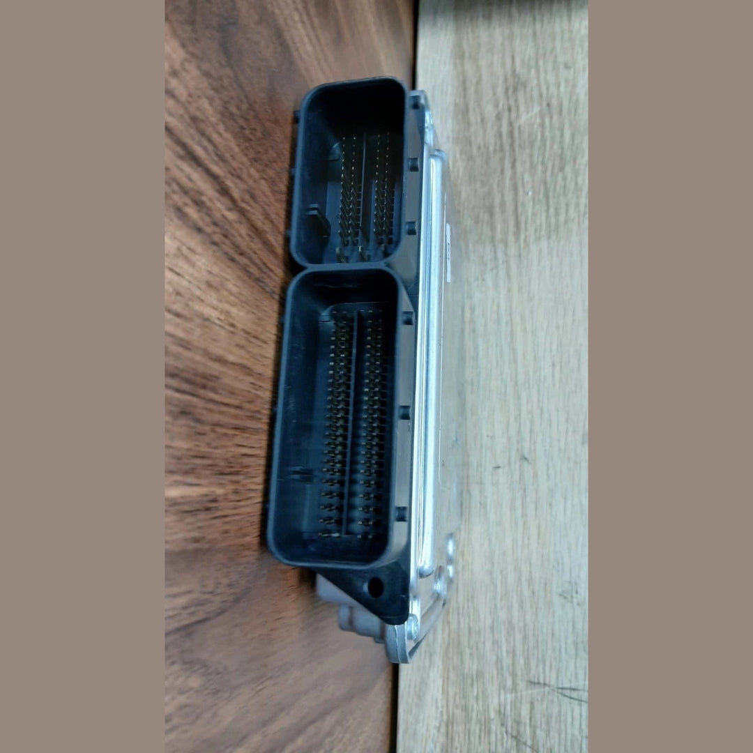 2010–2014 BMW X3 F25 2.0D N47 Engine Control Unit ECU DDE (8574092) – OEM