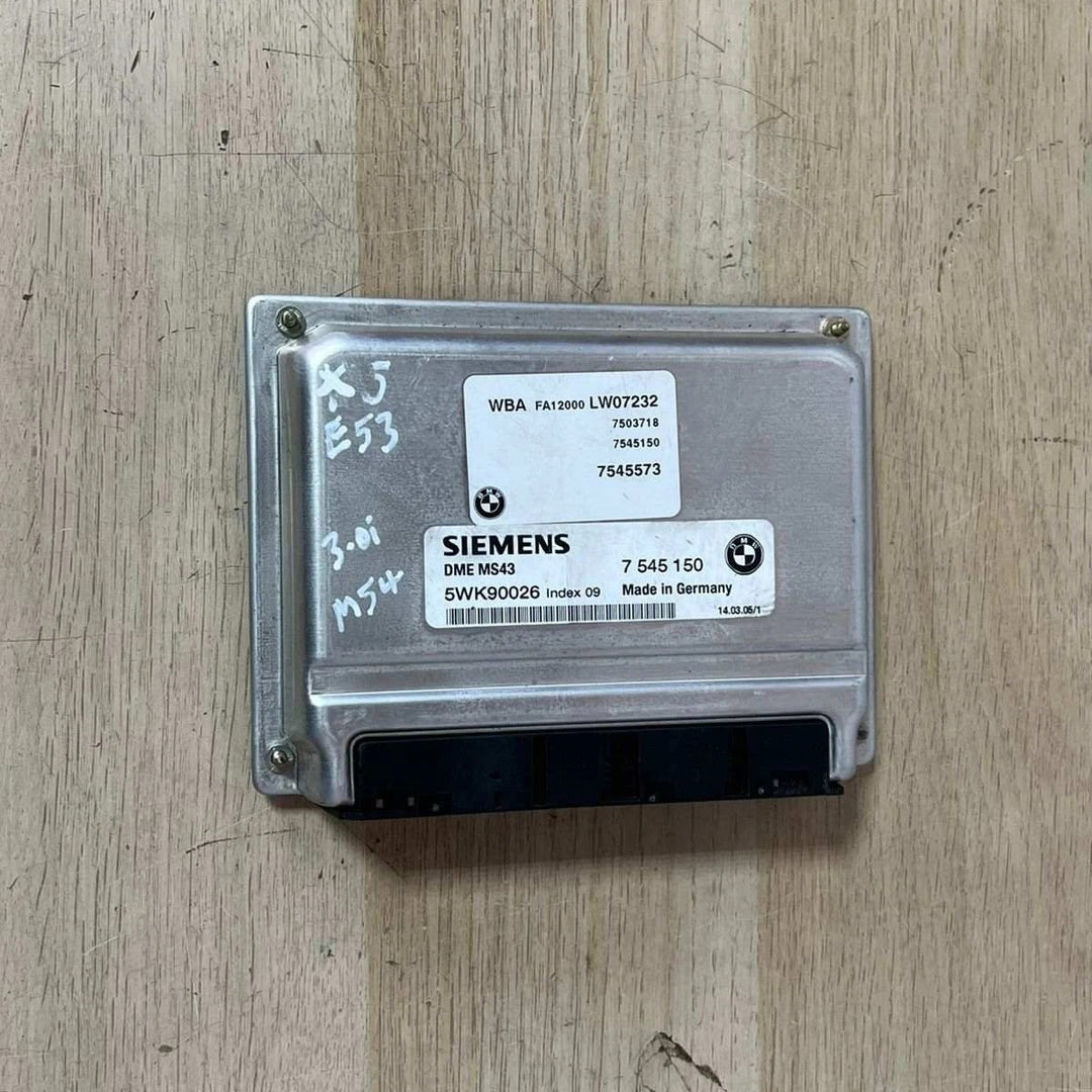 2003–2005 BMW 530i E39 E46 MS43 M54 Engine Control Unit ECU DME (7545150) – OEM