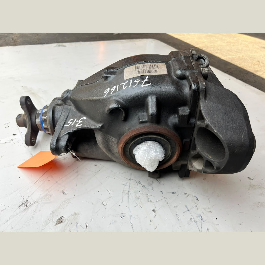 2011–2016 BMW F30 328i xDrive AWD Rear Axle Differential 3.15 Ratio (7612166) – OEM