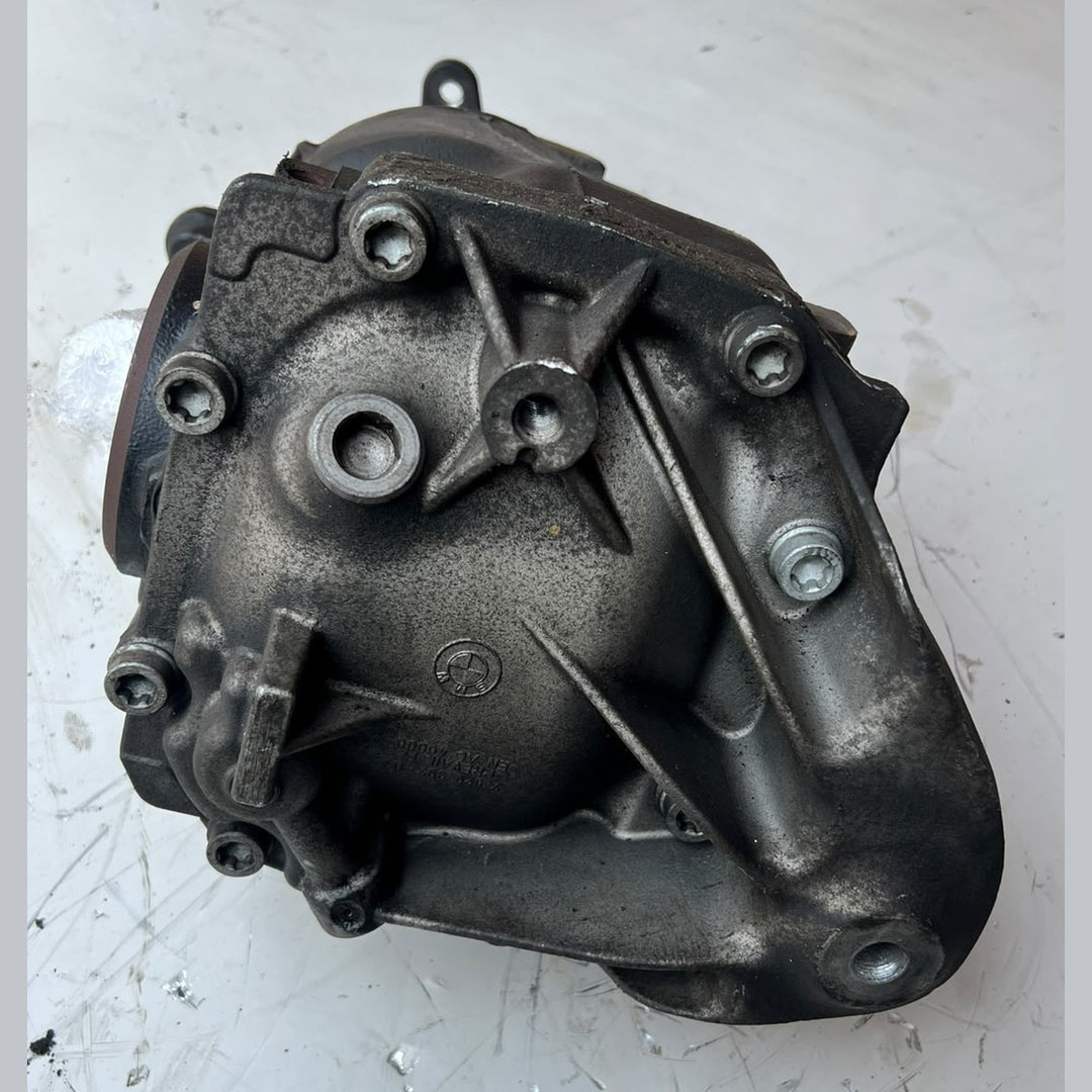 2011–2016 BMW F30 328i xDrive AWD Rear Axle Differential 3.15 Ratio (7612166) – OEM