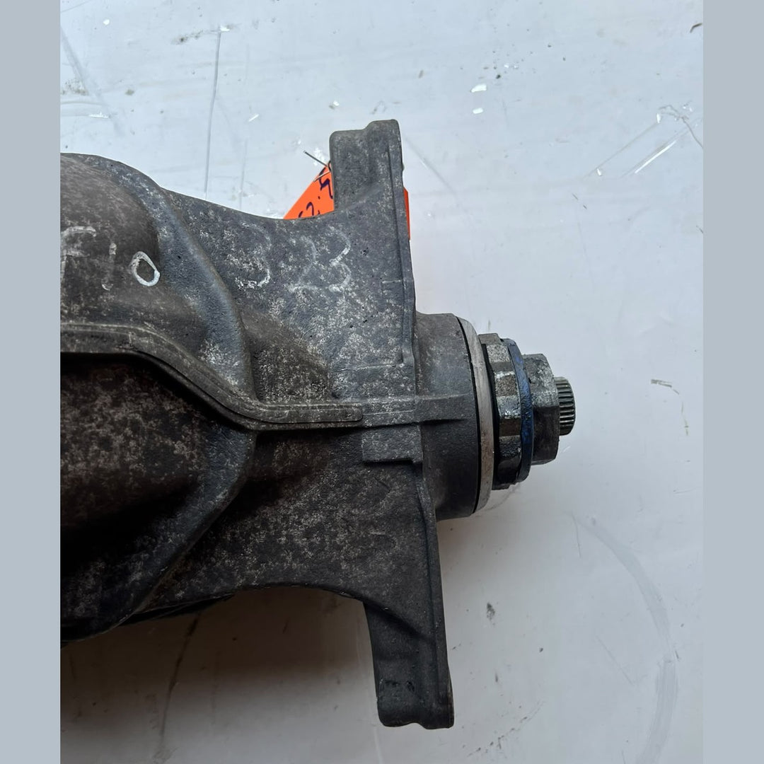 2012–2017 BMW F05 F06 F10 F12 Rear Differential Gear Carrier 3.23 Ratio (7584444) – OEM