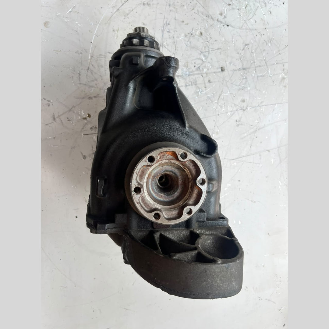 2007–2013 BMW 135i 335i E90 E92 E93 E82 E87 E88 Rear Differential 3.46 Ratio (7572054) – OEM