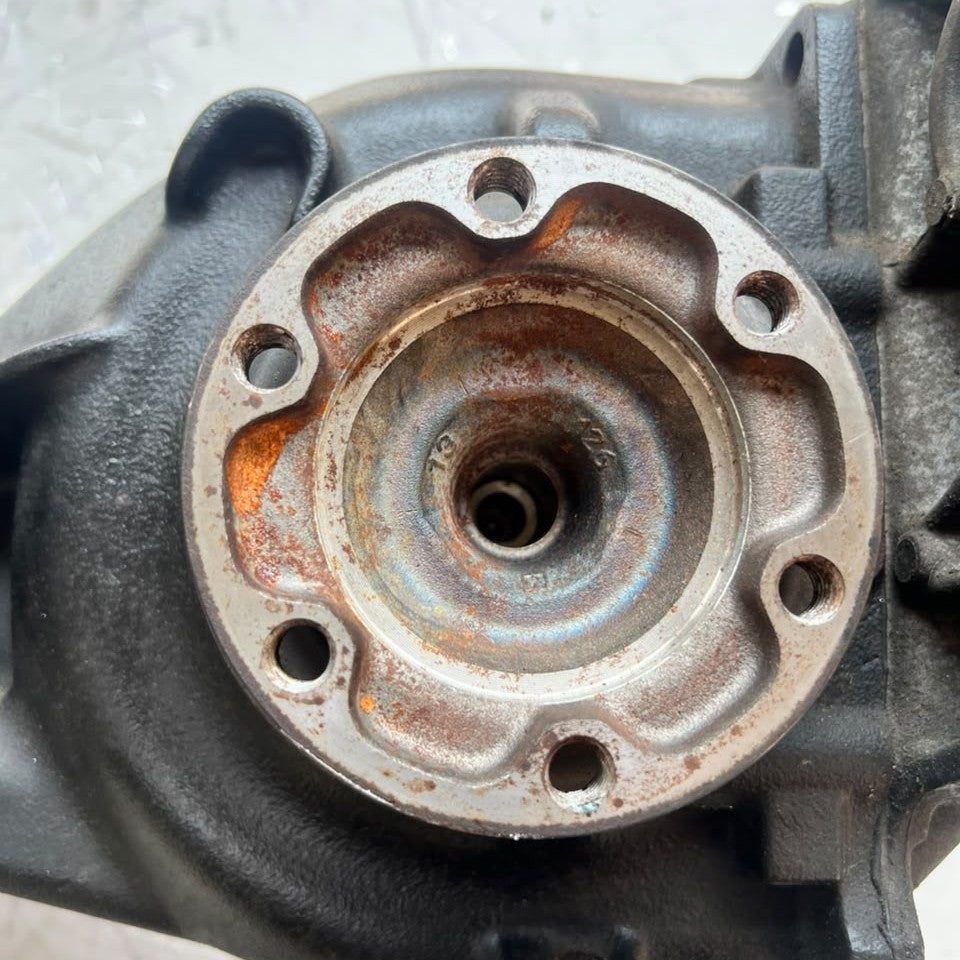 2007–2013 BMW 135i 335i E90 E92 E93 E82 E87 E88 Rear Differential 3.46 Ratio (7572054) – OEM