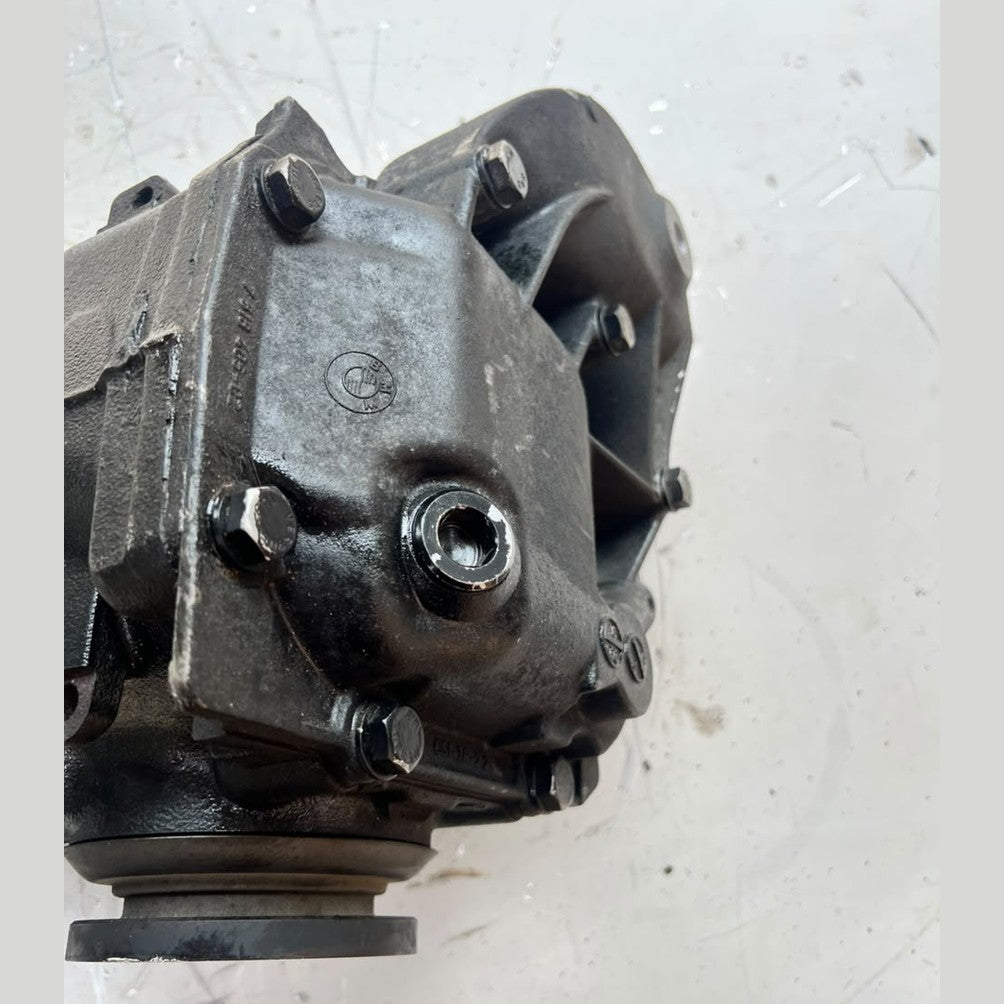 2007–2013 BMW 135i 335i E90 E92 E93 E82 E87 E88 Rear Differential 3.46 Ratio (7572054) – OEM