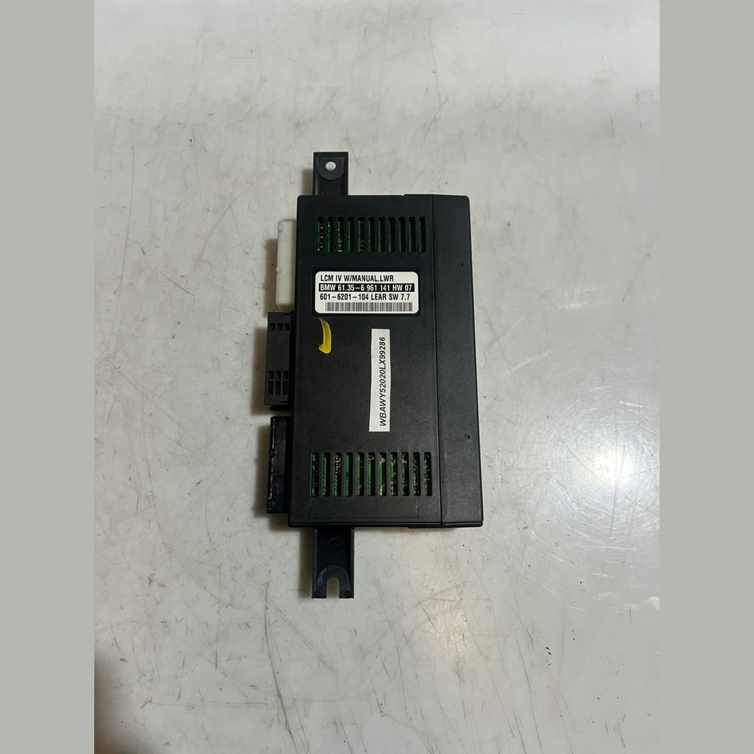 2000–2003 BMW E38 E39 E53 X5 M5 Lighting Control Module LCM III (6961141) – OEM