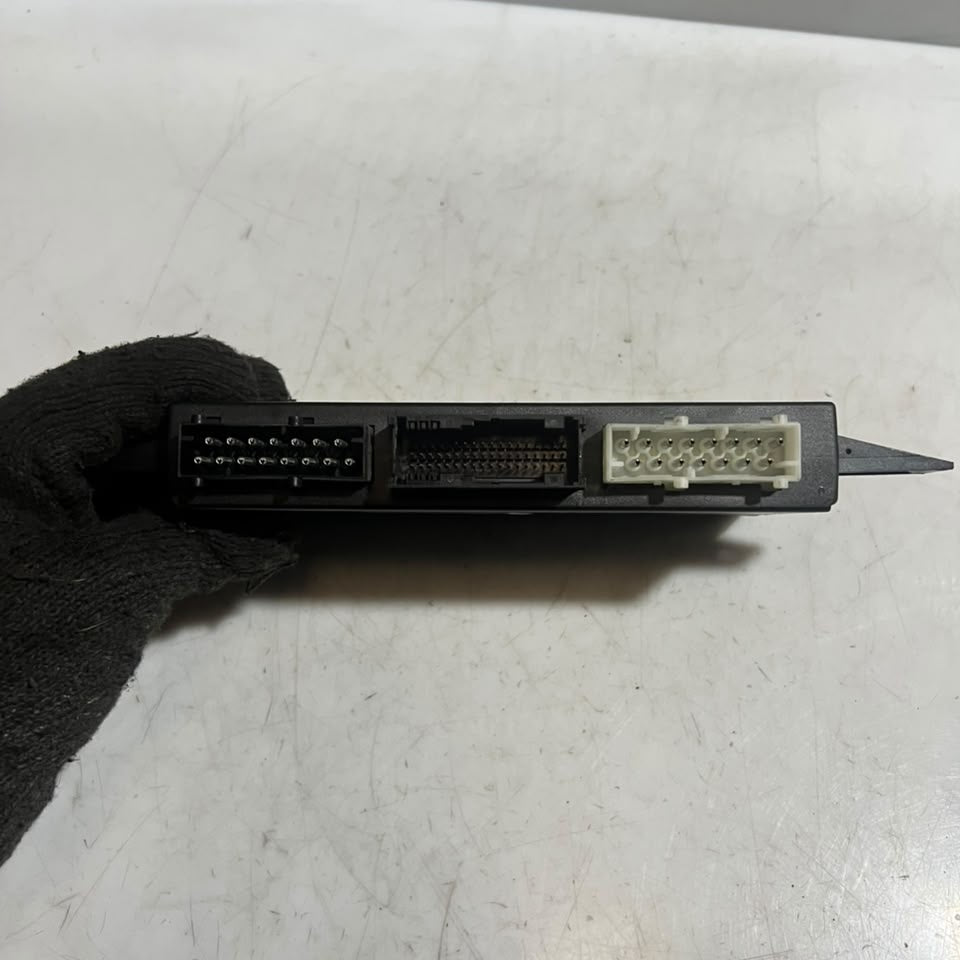2000–2003 BMW E38 E39 E53 X5 M5 Lighting Control Module LCM III (6961141) – OEM