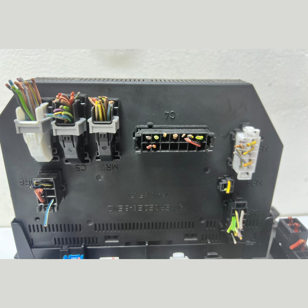 Mercedes-Benz W221 S-Class Front Fuse Box SAM Control Module A2219007102 OEM