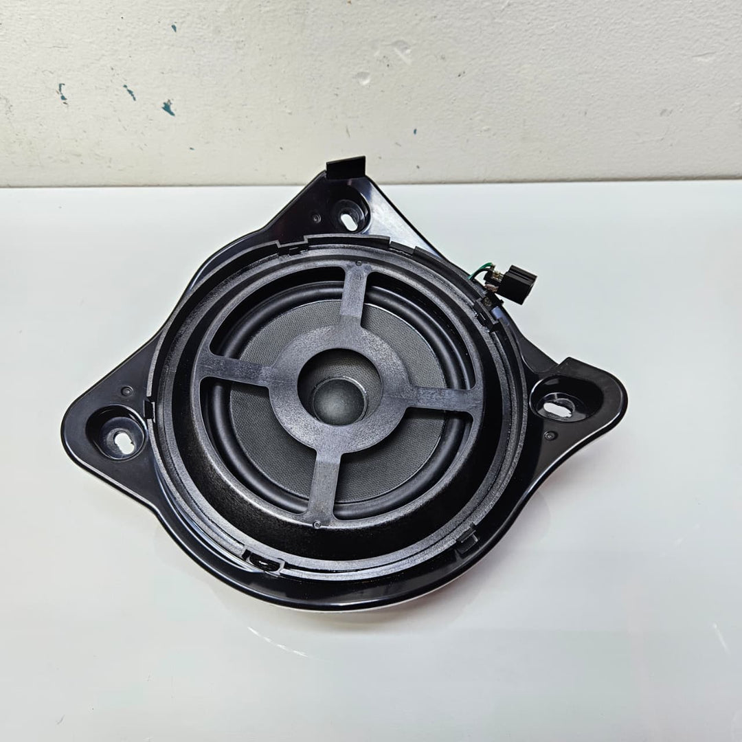 A2058201502-2016-2023 Mercedes-Benz E350 E-Class W213 C300 Front Door Speaker