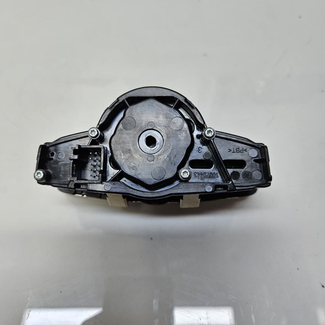 A2059057007-2016-2019 Mercedes-Benz GLC300 C-Class Coupe C205 Light Switch
