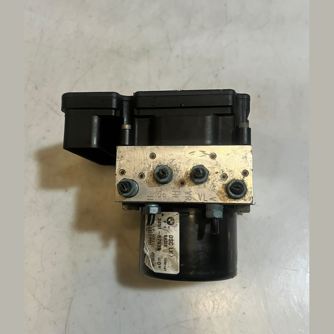 2012–2013 BMW F30 320i 328i ABS Pump & DSC Control Module (6793936) – OEM