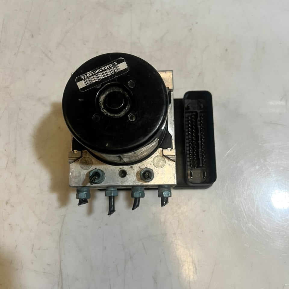 2012–2013 BMW F30 320i 328i ABS Pump & DSC Control Module (6793936) – OEM