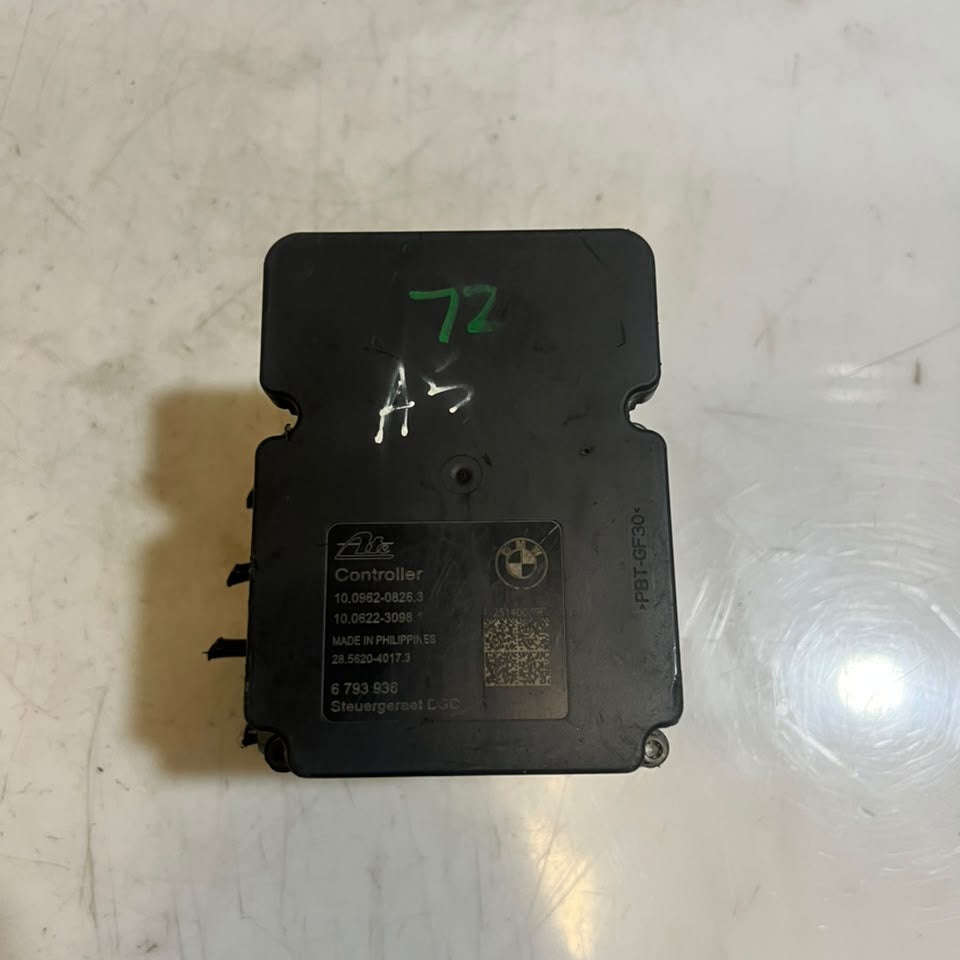 2012–2013 BMW F30 320i 328i ABS Pump & DSC Control Module (6793936) – OEM