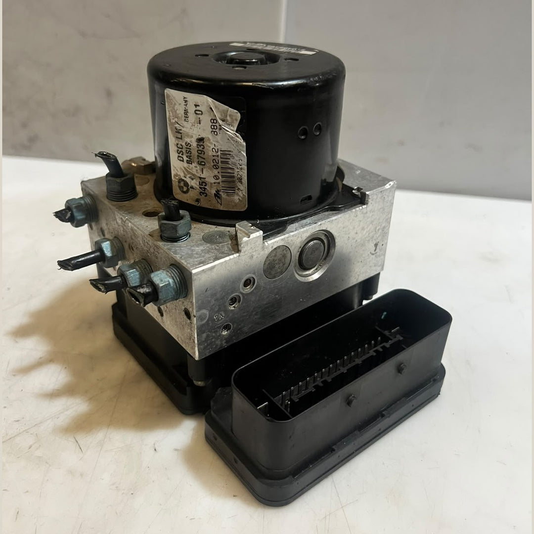 2012–2013 BMW F30 320i 328i ABS Pump & DSC Control Module (6793936) – OEM