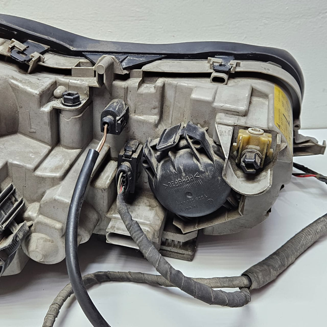 A2158201761-2000-2006 Mercedes-Benz C215 CL500 Headlight
