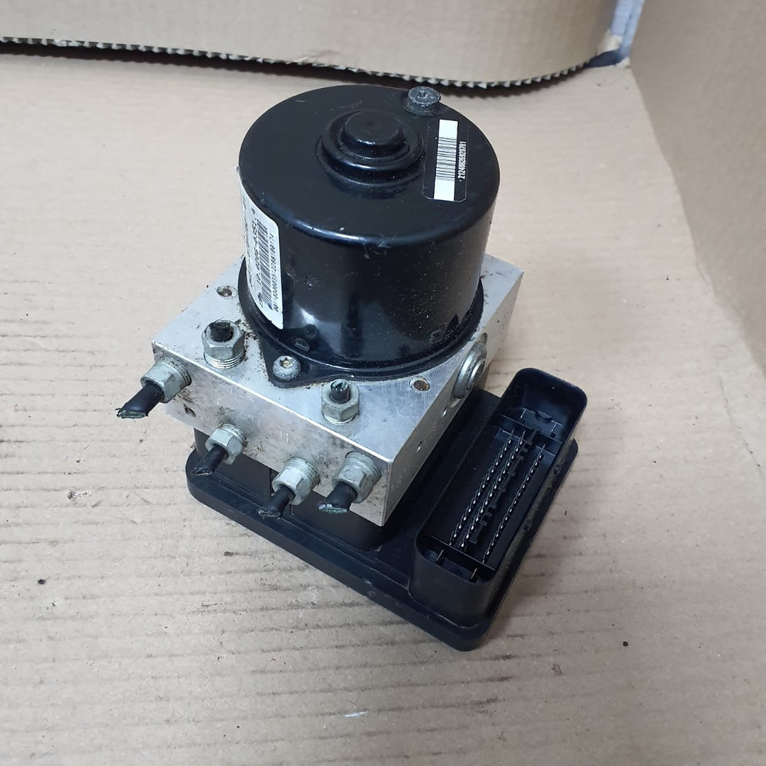 BMW 3 Series E90 E91 ABS DSC Pump Unit Module 6784764 OEM