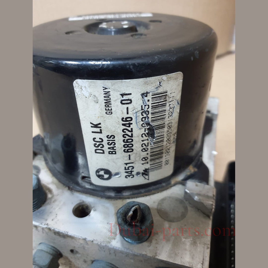 2013 BMW F30 320i DSC Hydraulic ABS Pump Control Module (6862246) – OEM
