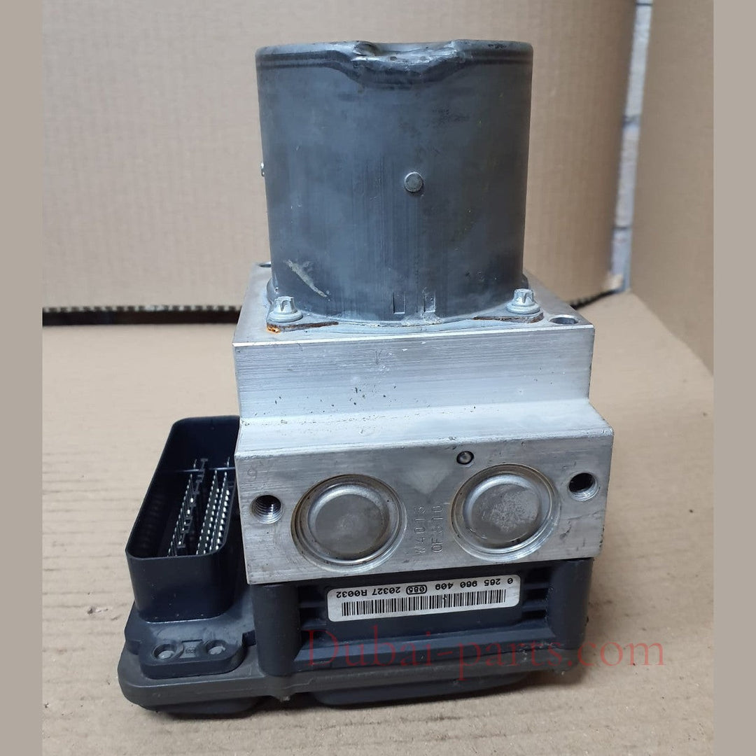 2010–2016 BMW 5 Series F10 F11 535i ABS Hydraulic Unit Brake Pump (6858406) – OEM