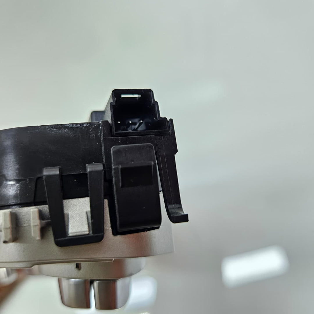 A2059056651-2016-2017 Mercedes-Benz C300 E300 Seat Adjustment Switch Front Left