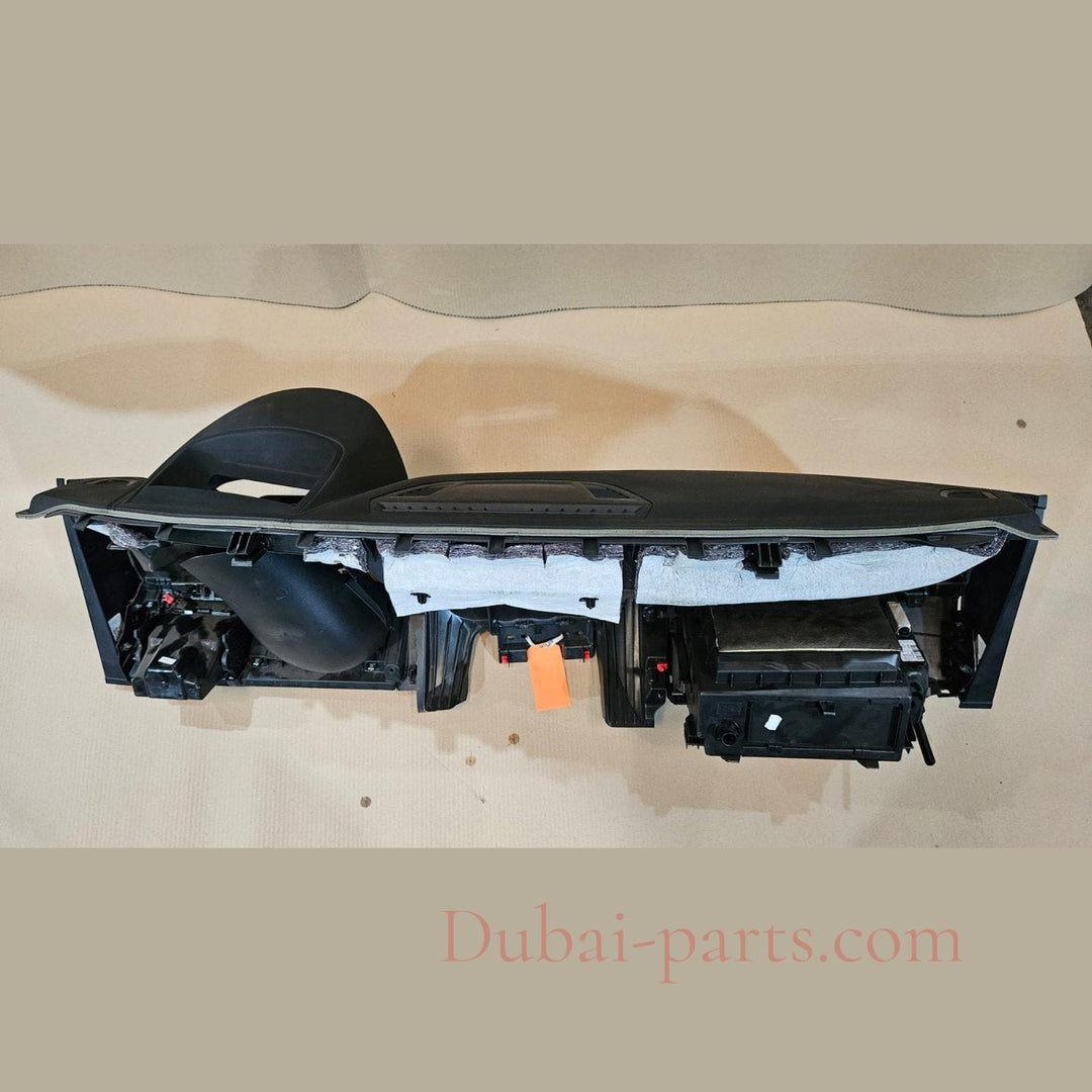 BMW X2 F39, 18dx 2019 B47B RHD DASHBOARD BLACK VIN EG17898