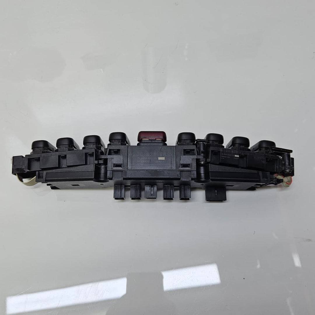 A2208216851-1998-2005 Mercedes-Benz S500 S430 Hazard Warning Light Switch