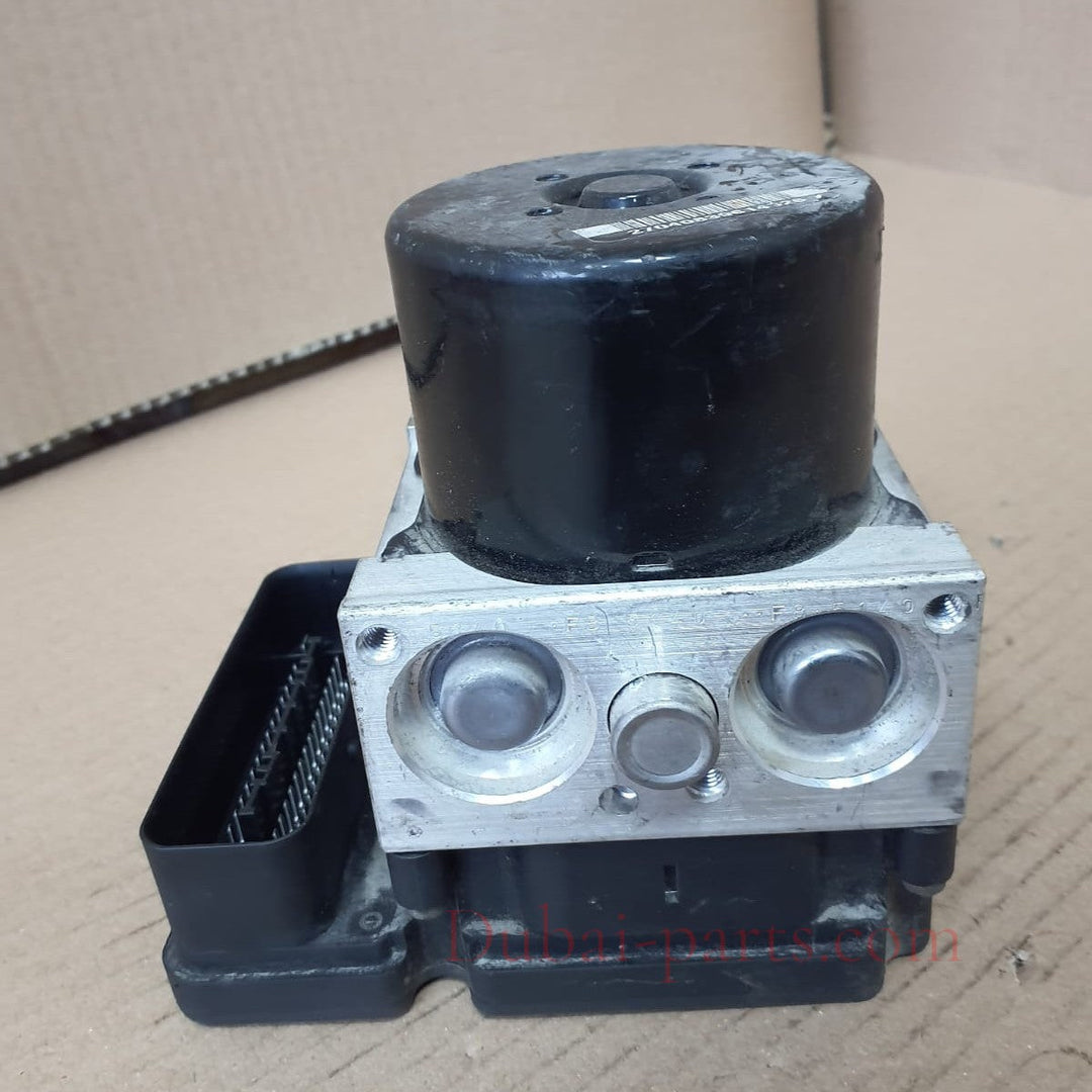 BMW ABS DSC Brake Control Module (6880731) – OEM
