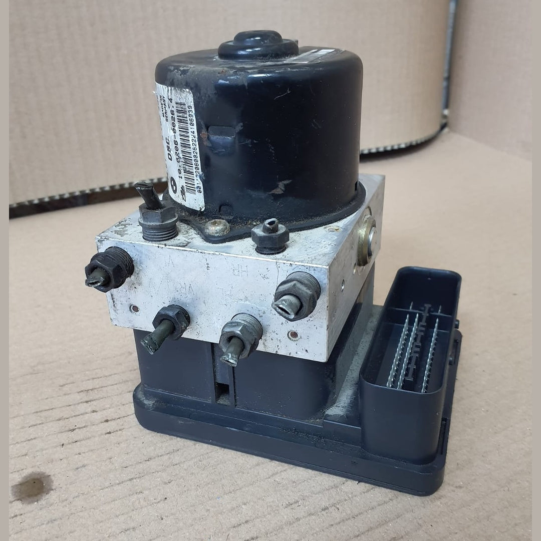2001–2005 BMW E46 3 Series ABS Hydraulic Brake Pump & Control Unit (6765454) – OEM