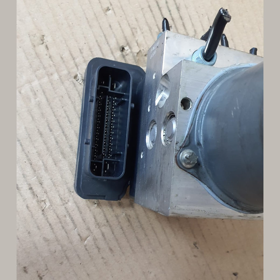 2010–2016 BMW F10 F11 F01 DSC ABS Hydraulic Pump & Control Unit (6856841) – OEM