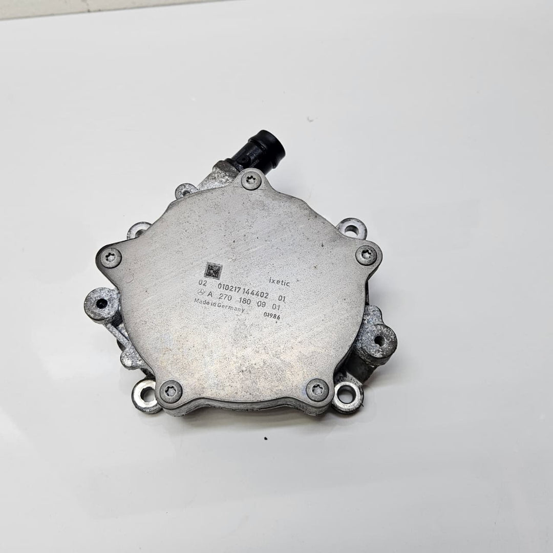 A2701800901-2017 Mercedes-Benz C200 C300 E300 CLA250 Vacuum Pump