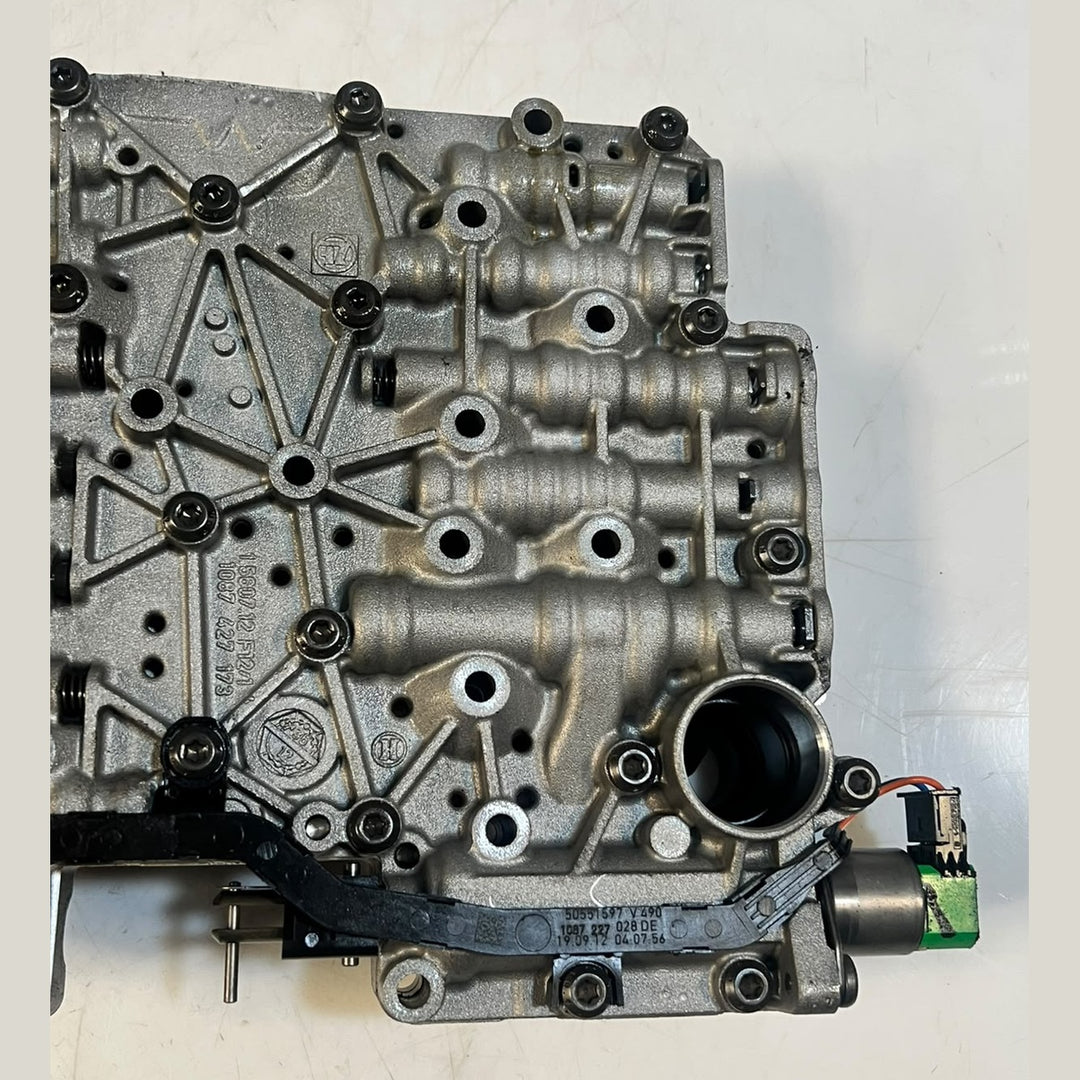 BMW ZF 8HP45 Transmission TCM TCU Mechatronic Valve Body 0260550074