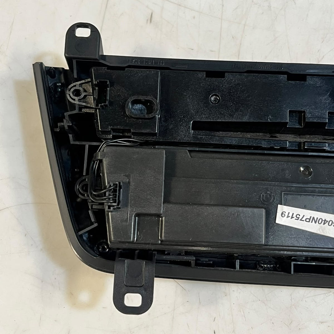 2011–2015 BMW F30 F31 F35 3 Series Diesel A/C Air Conditioning Control Module (9226784) – OEM