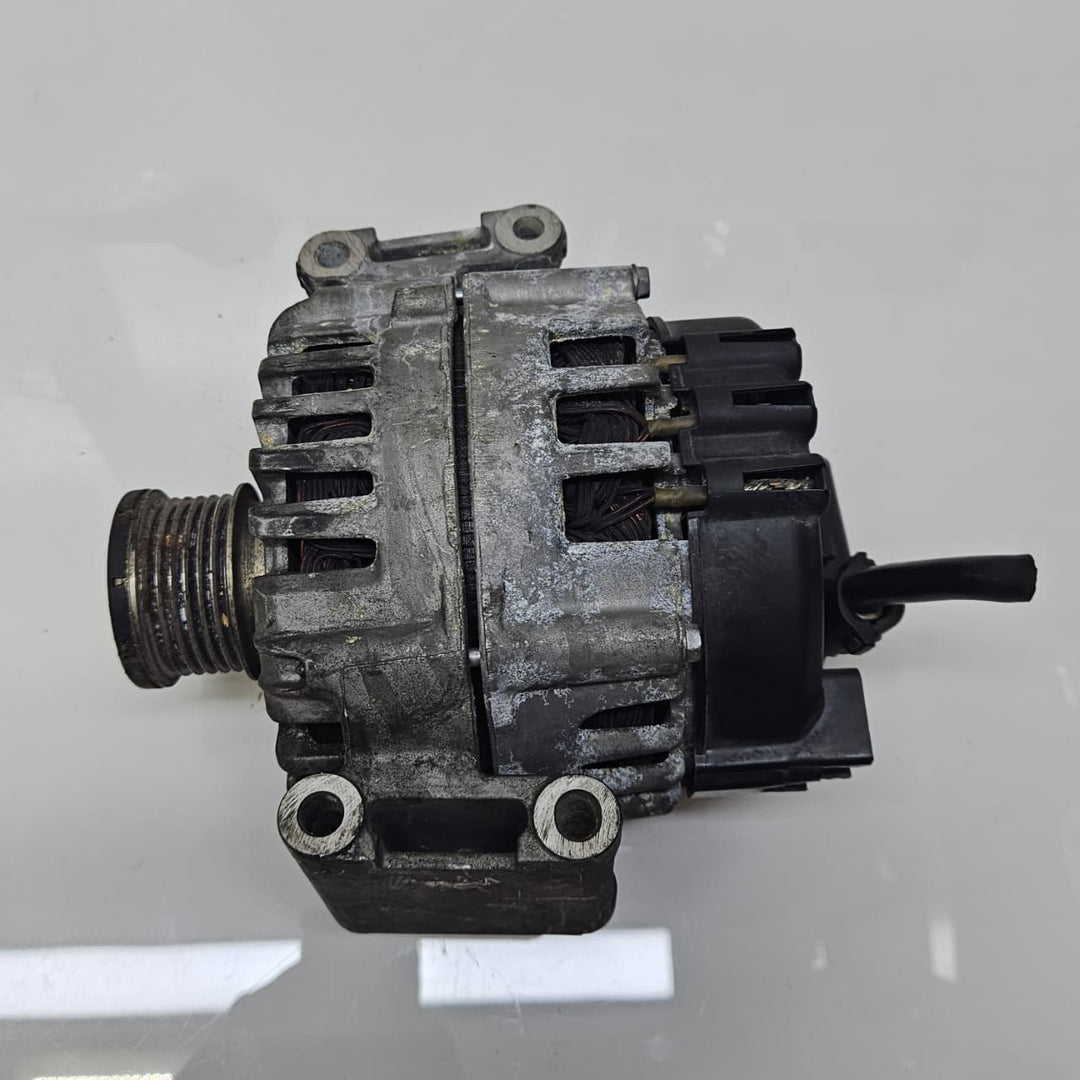 A0131546802-2012-2016 Mercedes-Benz E250 GLE300d Vito Sprinter Alternator