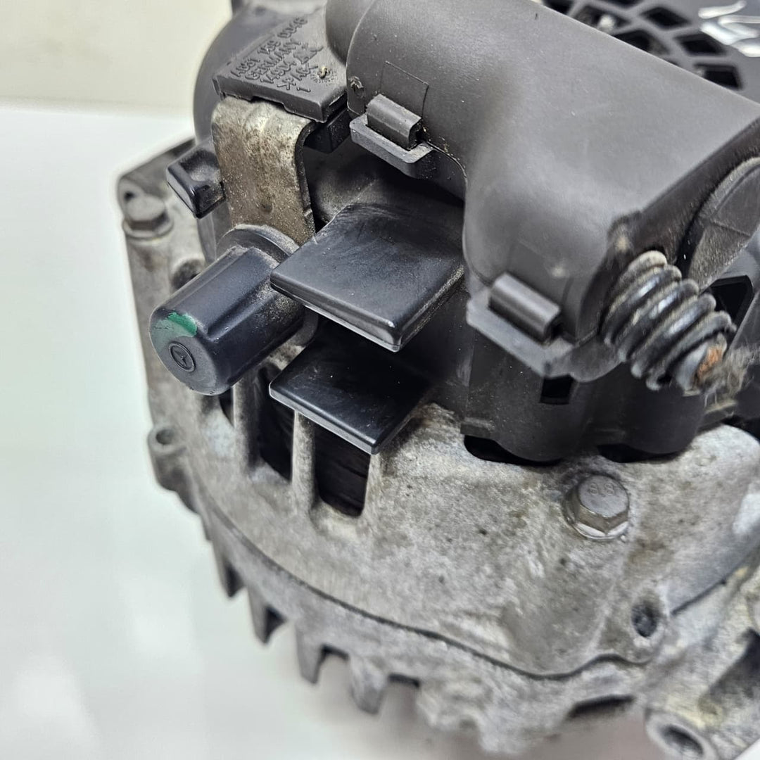 A0131546802-2012-2016 Mercedes-Benz E250 GLE300d Vito Sprinter Alternator