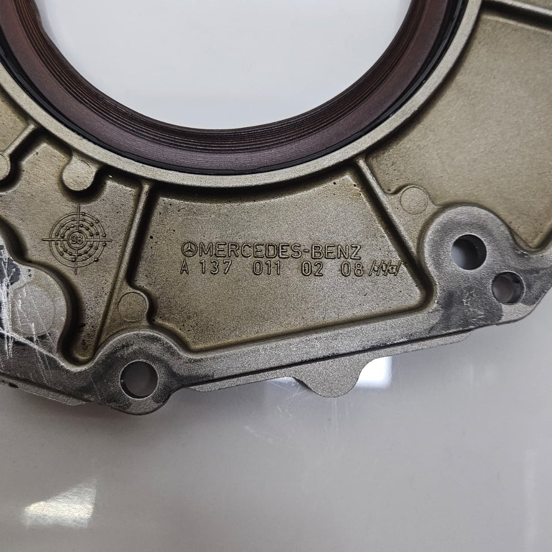A1370110208-2001-2006 Mercedes-Benz CL600 C215 Crankshaft Rear Oil Seal Seat OEM