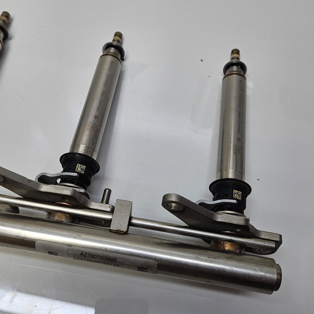 A2760703995-2012-2015 Mercedes-Benz ML350 C218 W204 S204 C204 Fuel Rail OEM