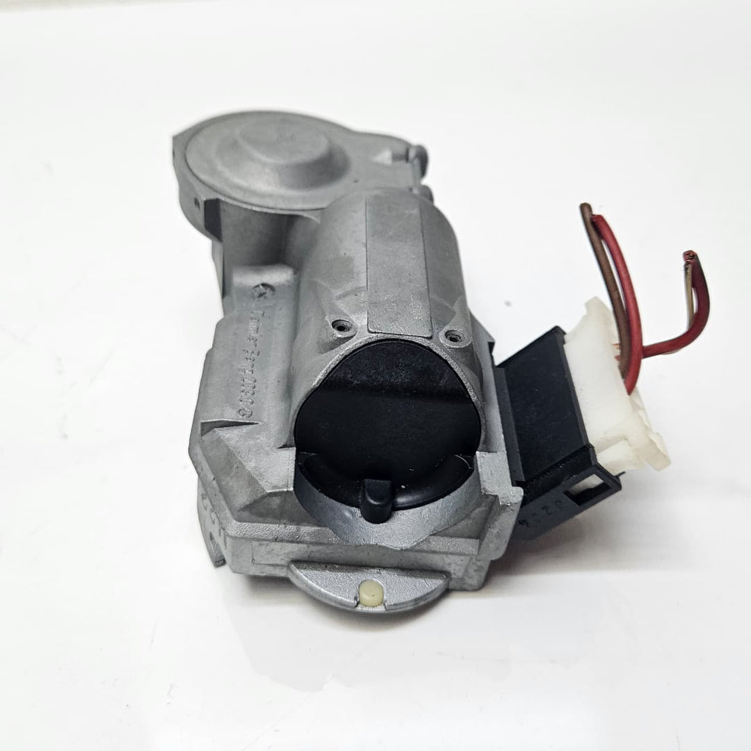 A2034621130-2010-2013 Mercedes-Benz E-W211 Sprinter 2500 Steering Column Lock