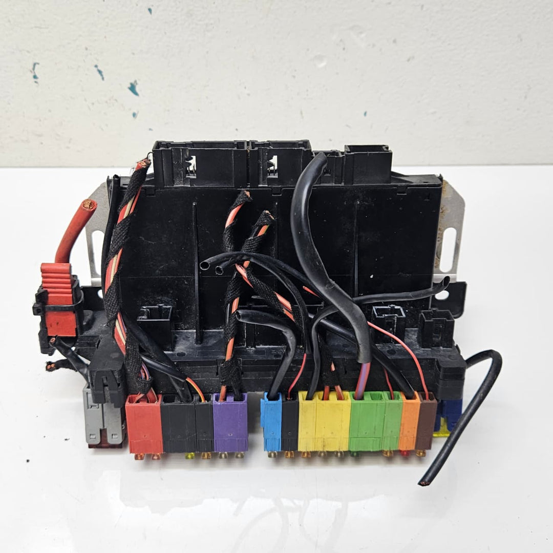 A2305454032-2001-2012 Mercedes-Benz C-Class W206 SL500 R230 SAM Control Unit OEM