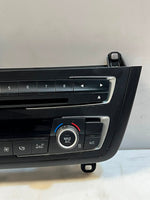 قم بتحميل الصورة إلى عارض الصور، 2013-2016 BMW 3 Series F30 F34 GT 328i A/C Climate Control Panel 9226784 OEM Used